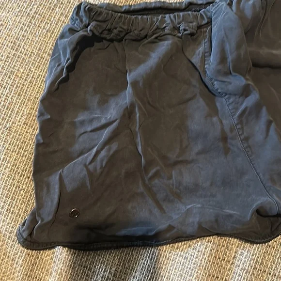 Lululemon 2.5” Short - Picture 3 of 5